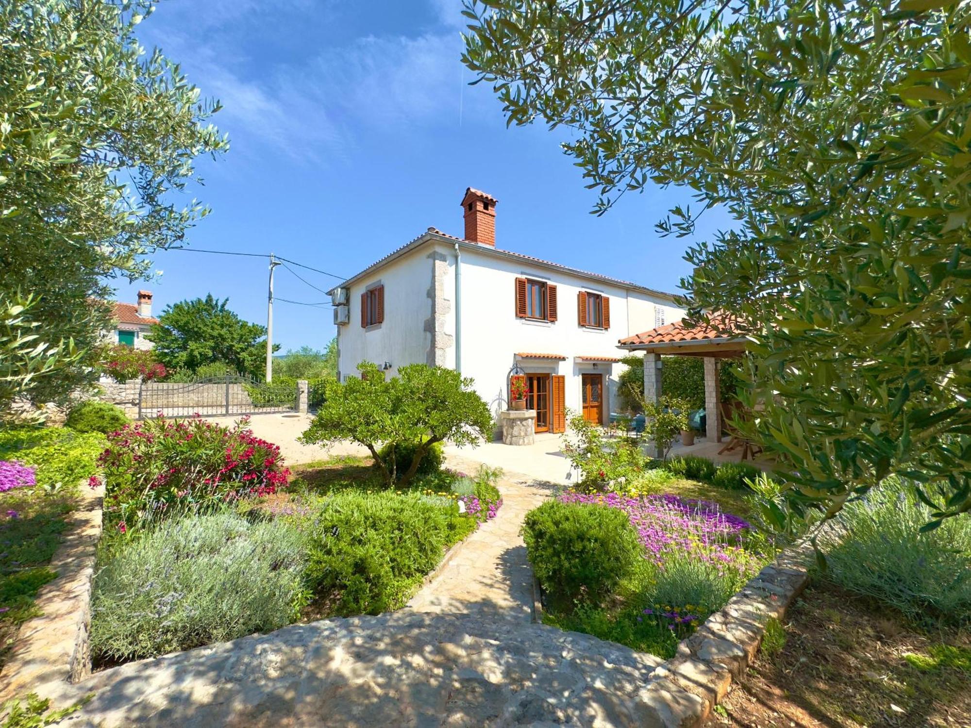 Holiday Home Lavanda Kornić Eksteriør billede
